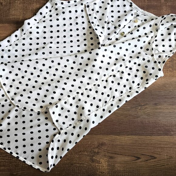 Violet & Claire Sleeveless Top Blouse Medium Black & White Polka Dot - Picture 5 of 7
